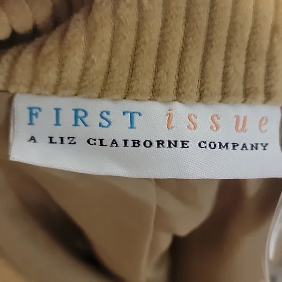 Elegant Tan Corduroy Blazer - Picture 7 of 8